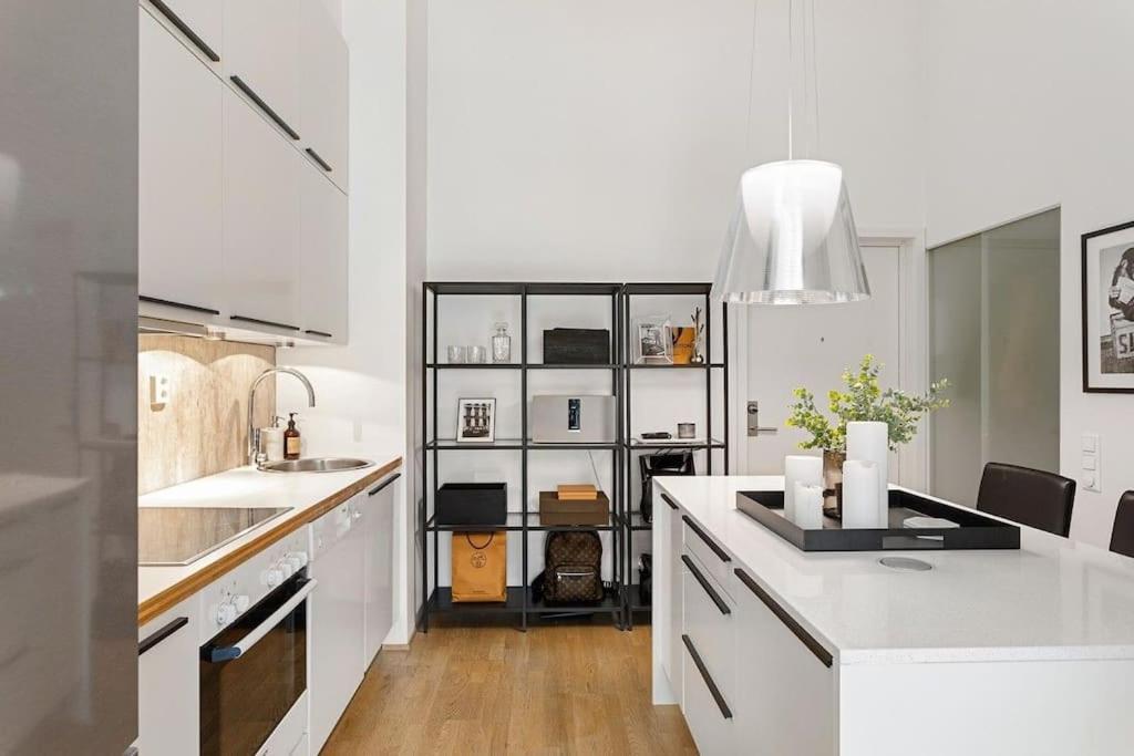Spectacular Loft In The Middle Of Centre *